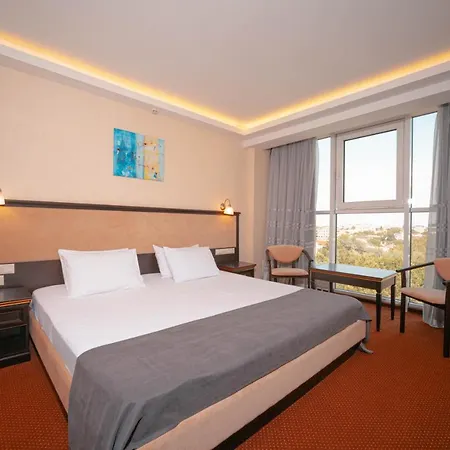 Black Sea 4*