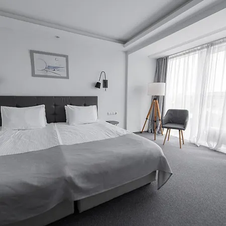 Black Sea Hotel 4*