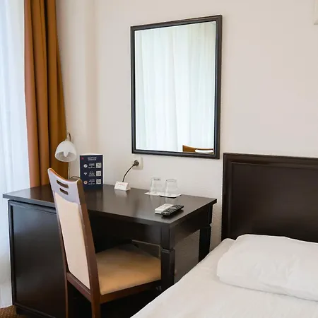 Black Sea Hotel 4*
