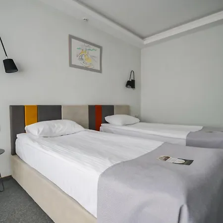 فندق Black Sea 4*